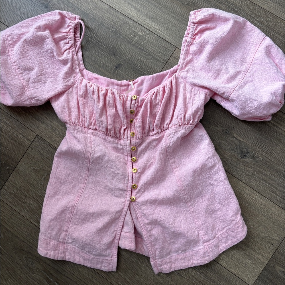 Free People Wink My Way Top
Size Small